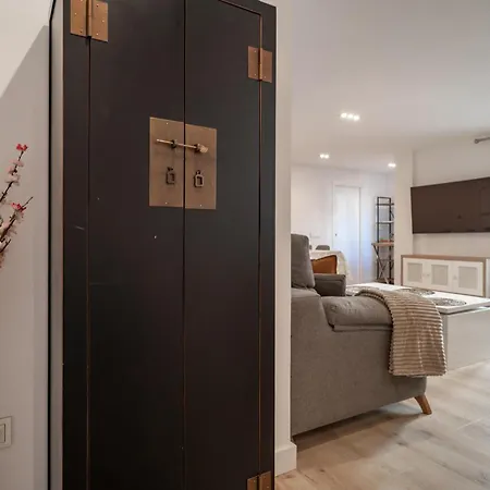 2 Bedroom Amazing In Apartment
